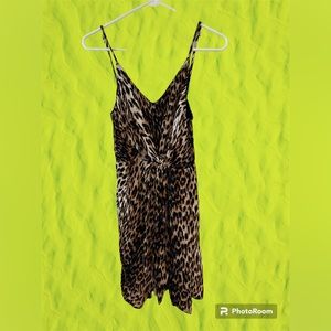 Olivaceous Women medium leopard print boutique dress
